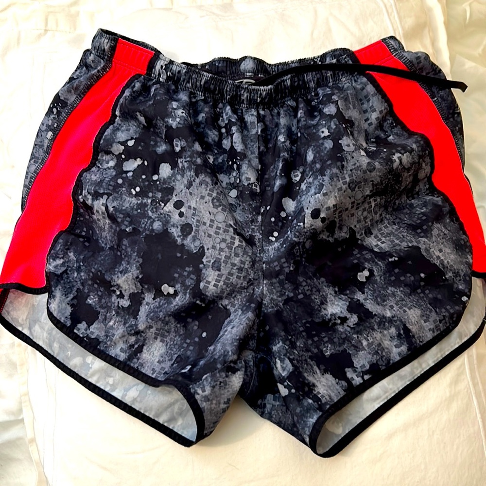 Champion C9 lined running shorts, Size small